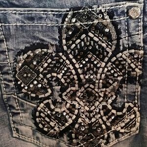 Gorgeous Miss Me Midrise Easy Crop Jeans With 26" Inseam